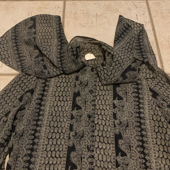 Vintage 70s Style Rite Blouse Co. Toronto - Black Paisley Blouse Size Medium - Picture 3 of 7